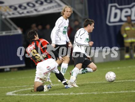 Fussball. Bundesliga. SK Austria Kelag Kaernten gegen LASK Linz.  Junuzovic Zlatko, Moessner Lukas, (Kaernten), Vastic Ivica (LASK). Klagenfurt, 29.3.2008
Copyright Kuess

---
pressefotos, pressefotografie, kuess, qs, qspictures, sport, bild, bilder, bilddatenbank