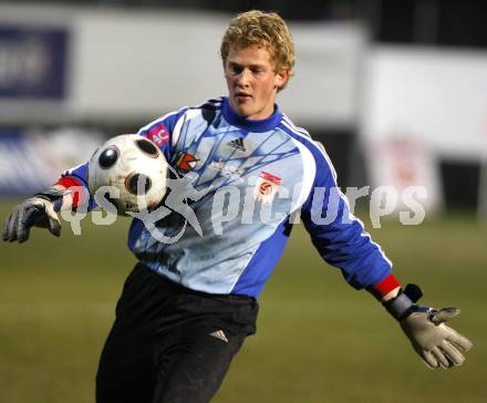 Fussball Red Zac Bundesliga. FC Kaernten gegen Red Bull Juniors Salzburg. Christian Dobnik (FCK). Klagenfurt, am 28.3.2008.

Copyright Kuess

---
pressefotos, pressefotografie, kuess, qs, qspictures, sport, bild, bilder, bilddatenbank