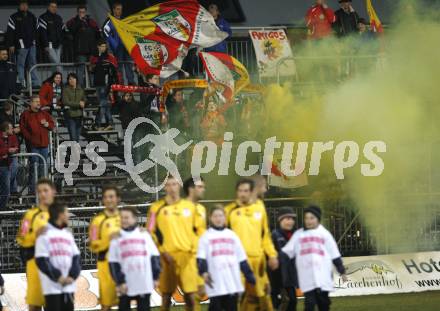 Fussball Red Zac Bundesliga. FC Kaernten gegen Red Bull Juniors Salzburg. FCK Fans. Klagenfurt, am 28.3.2008.

Copyright Kuess

---
pressefotos, pressefotografie, kuess, qs, qspictures, sport, bild, bilder, bilddatenbank