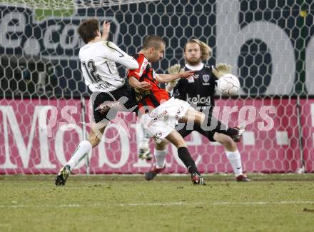 Fussball. Bundesliga. SK Austria Kelag Kaernten gegen LASK Linz.  Bubenik Wolfgang, Schranz Andreas (Kaernten), Saurer Christoph (LASK). Klagenfurt, 29.3.2008
Copyright Kuess

---
pressefotos, pressefotografie, kuess, qs, qspictures, sport, bild, bilder, bilddatenbank