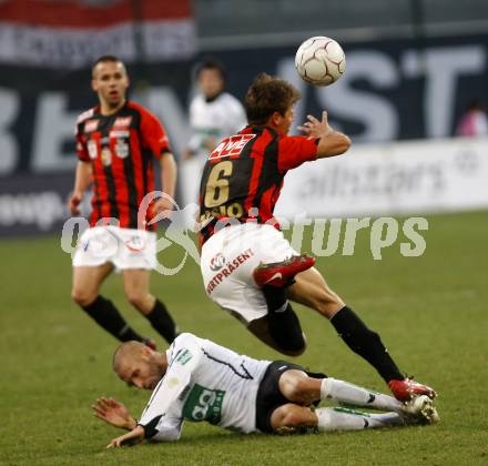 Fussball. Bundesliga. SK Austria Kelag Kaernten gegen LASK Linz.  Wolf Patrick (Kaernten), Wisio Tomasz (LASK). Klagenfurt, 29.3.2008
Copyright Kuess

---
pressefotos, pressefotografie, kuess, qs, qspictures, sport, bild, bilder, bilddatenbank