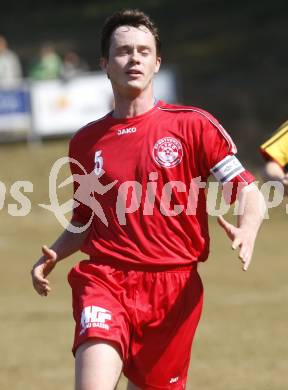 Fussball Unterliga Ost. Rosental Derby. Koettmannsdorf gegen Ludmannsdorf. Roman Weber (Ludmannsdorf). Klagenfurt, am 30.3.2008.

Copyright Kuess

---
pressefotos, pressefotografie, kuess, qs, qspictures, sport, bild, bilder, bilddatenbank