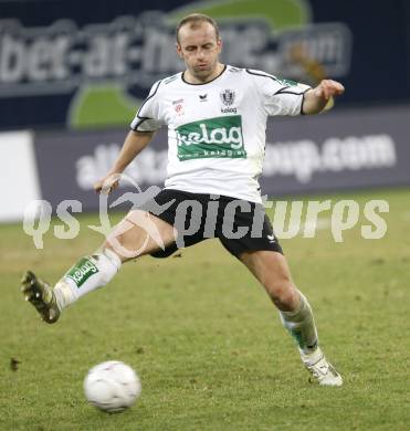 Fussball T-Mobile Bundesliga. SK Austria Kaernten gegen LASK. Adam Ledwon (Kaernten). Klagenfurt, am 29.3.2008.

Copyright Kuess

---
pressefotos, pressefotografie, kuess, qs, qspictures, sport, bild, bilder, bilddatenbank