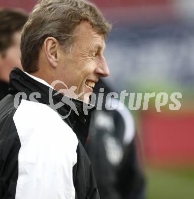 Fussball T-Mobile Bundesliga. SK Austria Kaernten gegen LASK. Trainer Karl Daxbacher (LASK). Klagenfurt, am 29.3.2008.

Copyright Kuess

---
pressefotos, pressefotografie, kuess, qs, qspictures, sport, bild, bilder, bilddatenbank