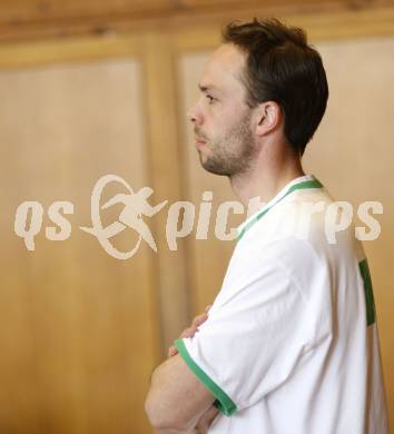 Basketball 2. Bundesliga. KOS Klagenfurt gegen Dornbirn. Trainer Stefan Hribar (KOS). Klagenfurt, am 30.3.2008.

Copyright Kuess

---
pressefotos, pressefotografie, kuess, qs, qspictures, sport, bild, bilder, bilddatenbank