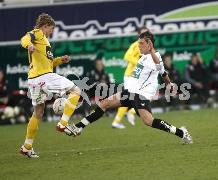 Fussball. Bundesliga. SK Austria Kelag Kaernten gegen Cashpoint SCR Altach. Junuzovic Zlatko (Kaernten), Guem Alexander (Altach). Klagenfurt, 4.4.2008
Copyright Kuess

---
pressefotos, pressefotografie, kuess, qs, qspictures, sport, bild, bilder, bilddatenbank