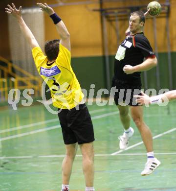 Handball. HCK 59 gegen Tulln. Ivica Zubac (HCK), Stefan Higatzberger (Tulln).  Viktring, am 5.4.2008
Copyright Kuess

---
pressefotos, pressefotografie, kuess, qs, qspictures, sport, bild, bilder, bilddatenbank