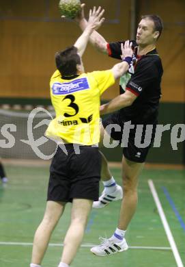 Handball. HCK 59 gegen Tulln. Ivica Zubac (HCK), Stefan Higatzberger (Tulln). Viktring, am 5.4.2008
Copyright Kuess

---
pressefotos, pressefotografie, kuess, qs, qspictures, sport, bild, bilder, bilddatenbank