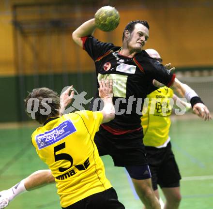 Handball. HCK 59 gegen Tulln. Patrick Jochum (HCK), Florian Groessl (Tulln). Viktring, am 5.4.2008
Copyright Kuess

---
pressefotos, pressefotografie, kuess, qs, qspictures, sport, bild, bilder, bilddatenbank