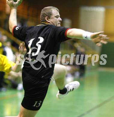 Handball. HCK 59 gegen Tulln. Armin Baeck (HCK). Viktring, am 5.4.2008
Copyright Kuess

---
pressefotos, pressefotografie, kuess, qs, qspictures, sport, bild, bilder, bilddatenbank