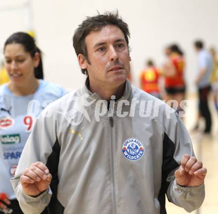 Volleyball Damen Bundesliga. ATSC Wildcats gegen ASKOE Linz Steg. Trainer Helmut Voggenberger (Wildcats). Klagenfurt, am 5.4.2008.
Copyright Kuess

---
pressefotos, pressefotografie, kuess, qs, qspictures, sport, bild, bilder, bilddatenbank