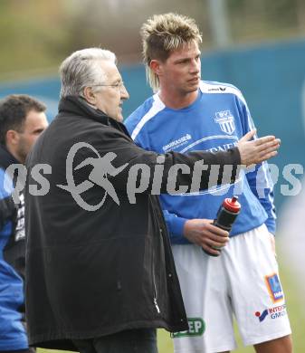 Fussball Regionalliga. SK Austria Kaernten Amateure gegen Gmunden. Trainer Dolfi Blutsch, Andreas Gahleitner (Gmunden). Klagenfurt, am 6.4.2008.
Copyright Kuess

---
pressefotos, pressefotografie, kuess, qs, qspictures, sport, bild, bilder, bilddatenbank