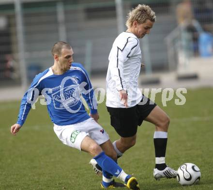 Fussball Regionalliga. SK Austria Kaernten Amateure gegen Gmunden. Peter Pucker (Kaernten), Mersudin Jukic (Gmunden). Klagenfurt, am 6.4.2008.
Copyright Kuess

---
pressefotos, pressefotografie, kuess, qs, qspictures, sport, bild, bilder, bilddatenbank