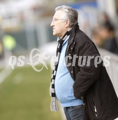 Fussball Regionalliga. SK Austria Kaernten Amateure gegen Gmunden. Trainer Dolfi Blutsch (Gmunden). Klagenfurt, am 6.4.2008.
Copyright Kuess

---
pressefotos, pressefotografie, kuess, qs, qspictures, sport, bild, bilder, bilddatenbank