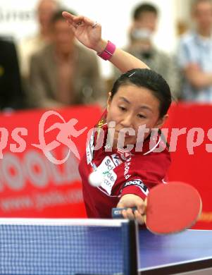 Tischtennis Länderspiel. Österreich gegen China. Liu Jia (AUT). Klagenfurt, am 21.4.2006.
Foto: Kuess
---
pressefotos, pressefotografie, kuess, qs, qspictures, sport, bild, bilder, bilddatenbank