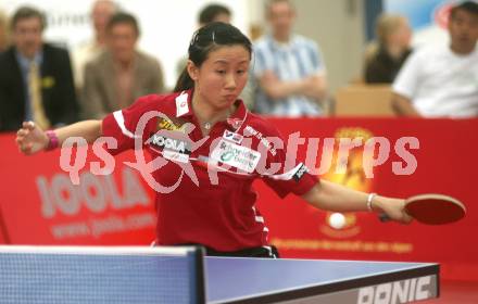 Tischtennis Länderspiel. Österreich gegen China. Liu Jia (AUT). Klagenfurt, am 21.4.2006.
Foto: Kuess
---
pressefotos, pressefotografie, kuess, qs, qspictures, sport, bild, bilder, bilddatenbank