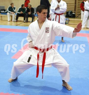 Karate. Oesterreichische Meisterschaften. Thomas Kaserer (Salzburg). Wolfsberg, am 12.4.2008
Copyright Kuess

---
pressefotos, pressefotografie, kuess, qs, qspictures, sport, bild, bilder, bilddatenbank