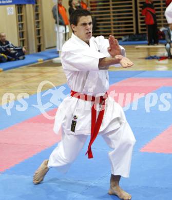 Karate. Oesterreichische Meisterschaften. Thomas Kaserer (Salzburg). Wolfsberg, am 12.4.2008
Copyright Kuess

---
pressefotos, pressefotografie, kuess, qs, qspictures, sport, bild, bilder, bilddatenbank