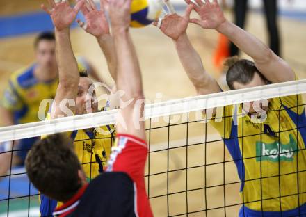 Volleyball. Bundesliga. HYPO VBK Klagenfurt gegen SK Aich/Dob. Peter Polony, Robin Pelucha (AICH). Klagenfurt, 13.4.2008
Copyright Kuess

---
pressefotos, pressefotografie, kuess, qs, qspictures, sport, bild, bilder, bilddatenbank