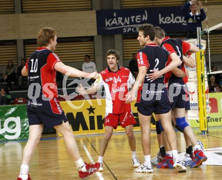 Volleyball. Bundesliga. HYPO VBK Klagenfurt gegen SK Aich/Dob. Jubel (HYPO). Klagenfurt, 13.4.2008
Copyright Kuess

---
pressefotos, pressefotografie, kuess, qs, qspictures, sport, bild, bilder, bilddatenbank