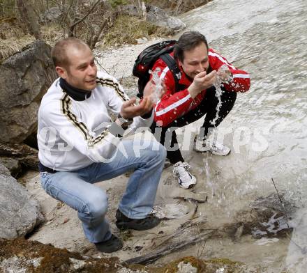 Tscheppaschluchtlauf. Wolfgang Schantl, Daniel Mesotitsch. Tscheppaschlucht, 16.4.2008
Foto: Kuess
---
pressefotos, pressefotografie, kuess, qs, qspictures, sport, bild, bilder, bilddatenbank