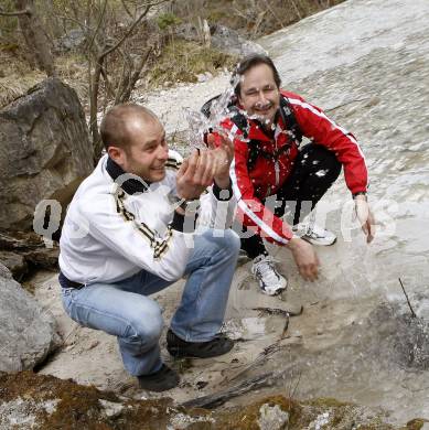 Tscheppaschluchtlauf. Wolfgang Schantl, Daniel Mesotitsch. Tscheppaschlucht, 16.4.2008
Foto: Kuess
---
pressefotos, pressefotografie, kuess, qs, qspictures, sport, bild, bilder, bilddatenbank