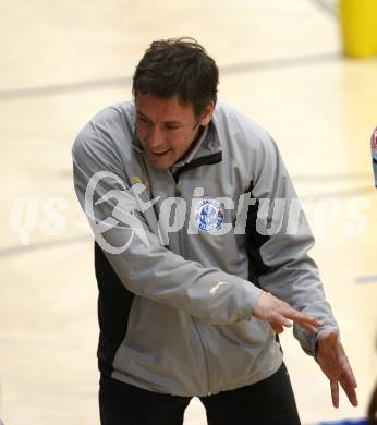 Volleyball Damen Bundesliga. ATSC Wildcats gegen Post SV Wien. Trainer Helmut Voggenberger (Wildcats). Klagenfurt, am 16.4.2008.
Copyright Kuess

---
pressefotos, pressefotografie, kuess, qs, qspictures, sport, bild, bilder, bilddatenbank