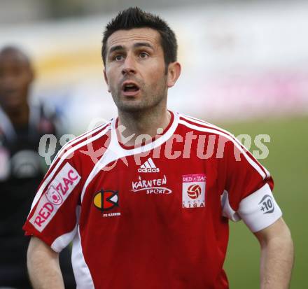 Fussball. Red Zac Bundesliga. FC Kaernten gegen FC Pax Gratkorn. Trainer Nenad Bjelica (FCK). Klagenfurt, am 18.4.2008.
Copyright Kuess

---
pressefotos, pressefotografie, kuess, qs, qspictures, sport, bild, bilder, bilddatenbank