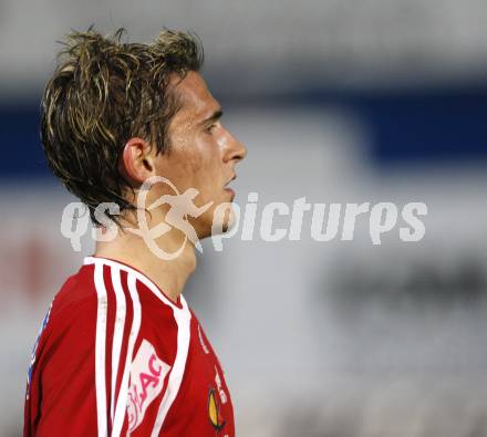 Fussball. Red Zac Bundesliga. FC Kaernten gegen FC Pax Gratkorn. Manuel Weber (FCK). Klagenfurt, am 18.4.2008.
Copyright Kuess

---
pressefotos, pressefotografie, kuess, qs, qspictures, sport, bild, bilder, bilddatenbank