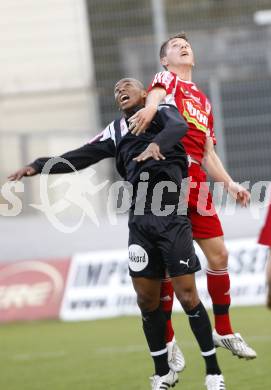 Fussball. Red Zac Bundesliga. FC Kaernten gegen FC Pax Gratkorn. Rene Seebacher (FCK), Marcio Jose Cerino (Gratkorn). Klagenfurt, am 18.4.2008.
Copyright Kuess

---
pressefotos, pressefotografie, kuess, qs, qspictures, sport, bild, bilder, bilddatenbank