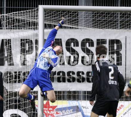 Fussball. Red Zac Bundesliga. FC Kaernten gegen FC Pax Gratkorn. Christian Dobnik (FCK). Klagenfurt, am 18.4.2008.
Copyright Kuess

---
pressefotos, pressefotografie, kuess, qs, qspictures, sport, bild, bilder, bilddatenbank