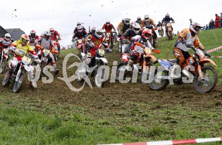 Motocross. Enduro Trophy Griffen. Haberberg, 19.4.2008. Start.
Copyright Kuess

---
pressefotos, pressefotografie, kuess, qs, qspictures, sport, bild, bilder, bilddatenbank