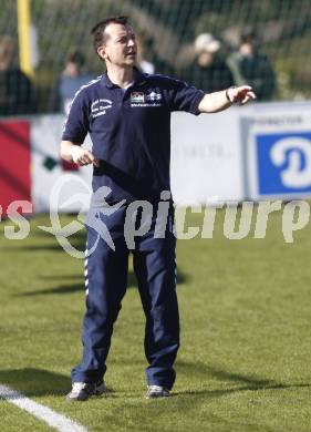 Fussball. Regionalliga. SAK gegen Feldkirchen. Trainer Rudolf Perz (Feldkirchen). Klagenfurt, 19.4.2008.
Copyright Kuess

---
pressefotos, pressefotografie, kuess, qs, qspictures, sport, bild, bilder, bilddatenbank