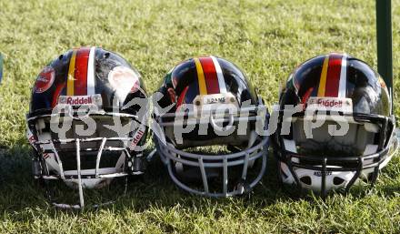 American Football. Carinthian Black Lions gegen Badalona Dracs (Spanien). Feature Helme. Klagenfurt, 19.4.2008.
Copyright Kuess

---
pressefotos, pressefotografie, kuess, qs, qspictures, sport, bild, bilder, bilddatenbank