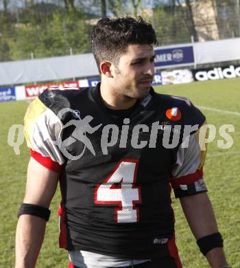 American Football. Carinthian Black Lions gegen Badalona Dracs (Spanien). Gregory Jones (Lions). Klagenfurt, 19.4.2008.
Copyright Kuess

---
pressefotos, pressefotografie, kuess, qs, qspictures, sport, bild, bilder, bilddatenbank