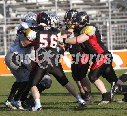 American Football. Carinthian Black Lions gegen Badalona Dracs (Spanien).  (Lions). Klagenfurt, 19.4.2008.
Copyright Kuess

---
pressefotos, pressefotografie, kuess, qs, qspictures, sport, bild, bilder, bilddatenbank