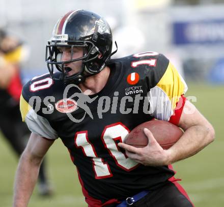 American Football. Carinthian Black Lions gegen Badalona Dracs (Spanien). Francis Joseph Herlihy (Lions). Klagenfurt, 19.4.2008.
Copyright Kuess

---
pressefotos, pressefotografie, kuess, qs, qspictures, sport, bild, bilder, bilddatenbank