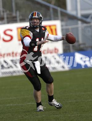 American Football. Carinthian Black Lions. Spielertrainer Shane Fogarty (Lions). Klagenfurt, am 19.4.2008.
Foto: Kuess
---
pressefotos, pressefotografie, kuess, qs, qspictures, sport, bild, bilder, bilddatenbank