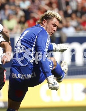 Fussball T-Mobile Bundesliga. SK Austria Kaernten gegen Ried. Hans-Peter Berger (Ried). Klagenfurt, 20.4.2008.
Copyright Kuess

---
pressefotos, pressefotografie, kuess, qs, qspictures, sport, bild, bilder, bilddatenbank