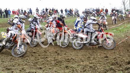 Motocross. Enduro Trophy Griffen. Haberberg, 19.4.2008. Start.
Copyright Kuess

---
pressefotos, pressefotografie, kuess, qs, qspictures, sport, bild, bilder, bilddatenbank