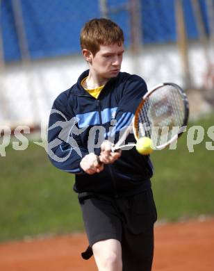 Tennis Nachwuchs. Patrick Ofner. Klagenfurt, am 26.4.2008.
Foto: Kuess
---
pressefotos, pressefotografie, kuess, qs, qspictures, sport, bild, bilder, bilddatenbank