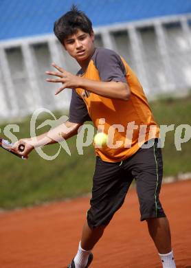 Tennis Nachwuchs. Jason Peter Platzer. Klagenfurt, am 26.4.2008.
Foto: Kuess 
---
pressefotos, pressefotografie, kuess, qs, qspictures, sport, bild, bilder, bilddatenbank