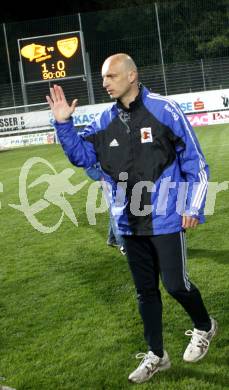 Fussball Red Zac Bundesliga. FC Kaernten gegen Trenkwalder SKS. Trainer Slobodan Grubor (FCK). Klagenfurt, am 29.4.2008.
Copyright Kuess

---
pressefotos, pressefotografie, kuess, qs, qspictures, sport, bild, bilder, bilddatenbank