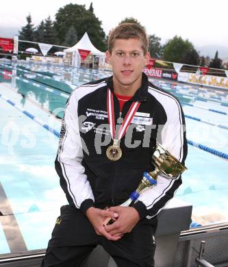 Domink Duer, SV Voecklabruck.
Schwimmen Oesterr. Meisterschaften. 400 Meter Lagen.




Foto: Kuess
---
pressefotos, pressefotografie, kuess, qs, qspictures, sport, bild, bilder, bilddatenbank