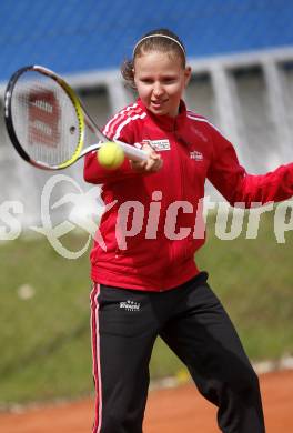 Tennis Nachwuchs.  Sarah Kanduth. Klagenfurt, am 26.4.2008.
Foto: Kuess 
---
pressefotos, pressefotografie, kuess, qs, qspictures, sport, bild, bilder, bilddatenbank