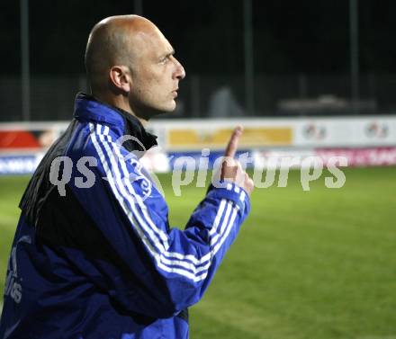 Fussball Red Zac Bundesliga. FC Kaernten gegen Trenkwalder SKS. Trainer Slobodan Grubor (FCK). Klagenfurt, am 29.4.2008.
Copyright Kuess

---
pressefotos, pressefotografie, kuess, qs, qspictures, sport, bild, bilder, bilddatenbank