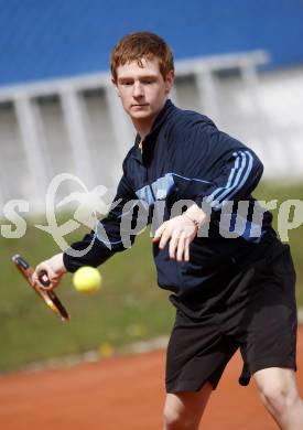 Tennis Nachwuchs. Patrick Ofner. Klagenfurt, am 26.4.2008.
Foto: Kuess
---
pressefotos, pressefotografie, kuess, qs, qspictures, sport, bild, bilder, bilddatenbank