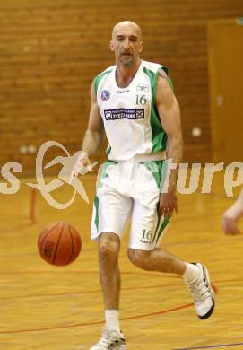 Basketball Kaerntner Liga. KOS Klagenfurt gegen Woerthersee Piraten. Nenad Videka (KOS). Klagenfurt, am 29.4.2008.
Foto: Kuess
---
pressefotos, pressefotografie, kuess, qs, qspictures, sport, bild, bilder, bilddatenbank