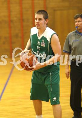 Basketball Kaerntner Liga. KOS Klagenfurt gegen Woerthersee Piraten. Christian Erschen (Piraten). Klagenfurt, am 29.4.2008.
Foto: Kuess
---
pressefotos, pressefotografie, kuess, qs, qspictures, sport, bild, bilder, bilddatenbank