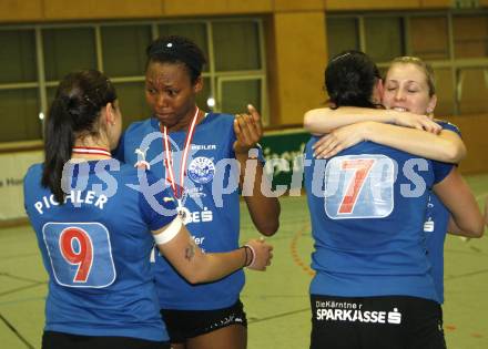 Volleyball. Bundesliiga. ATSC Sparkasse Wildcats gegen Post SV Wien. Enttaeuschung (Wildcats)
Wien, 30.4.2008.
Copyright Kuess

---
pressefotos, pressefotografie, kuess, qs, qspictures, sport, bild, bilder, bilddatenbank